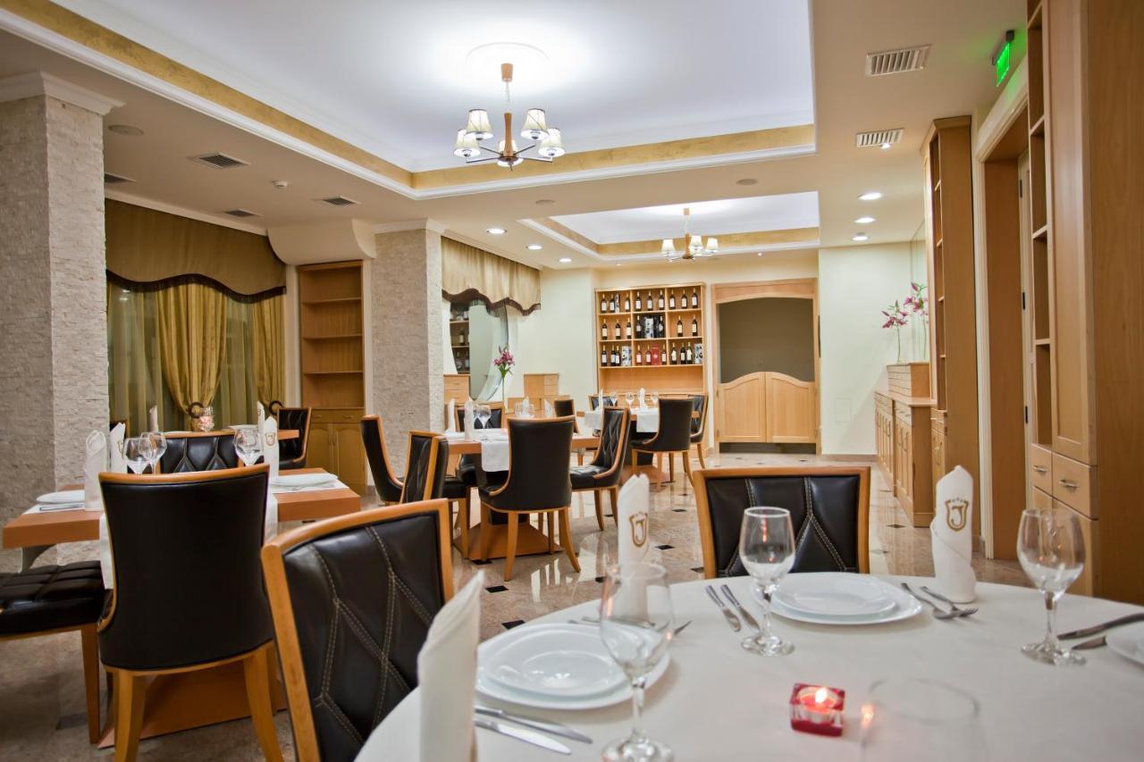 Hotel Incognito Pomorie Поморие Экстерьер фото